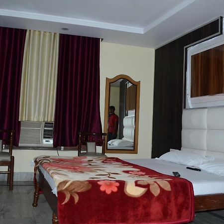 The Regal - Arrah By Othpl Otel Dış mekan fotoğraf