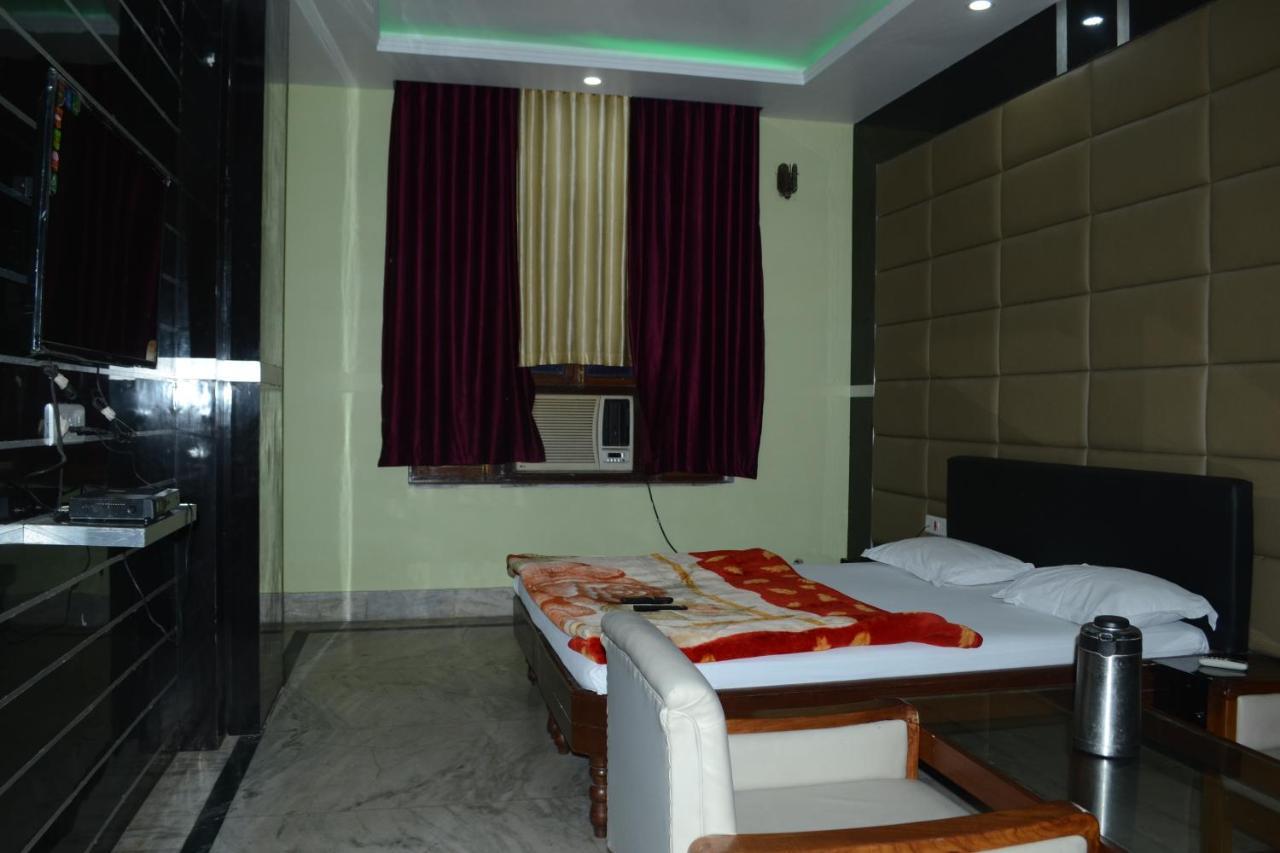 The Regal - Arrah By Othpl Otel Dış mekan fotoğraf
